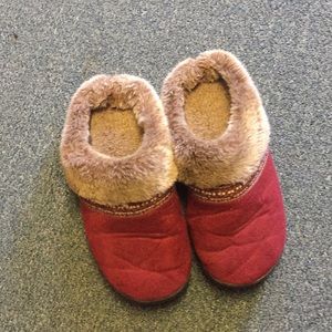 Slippers